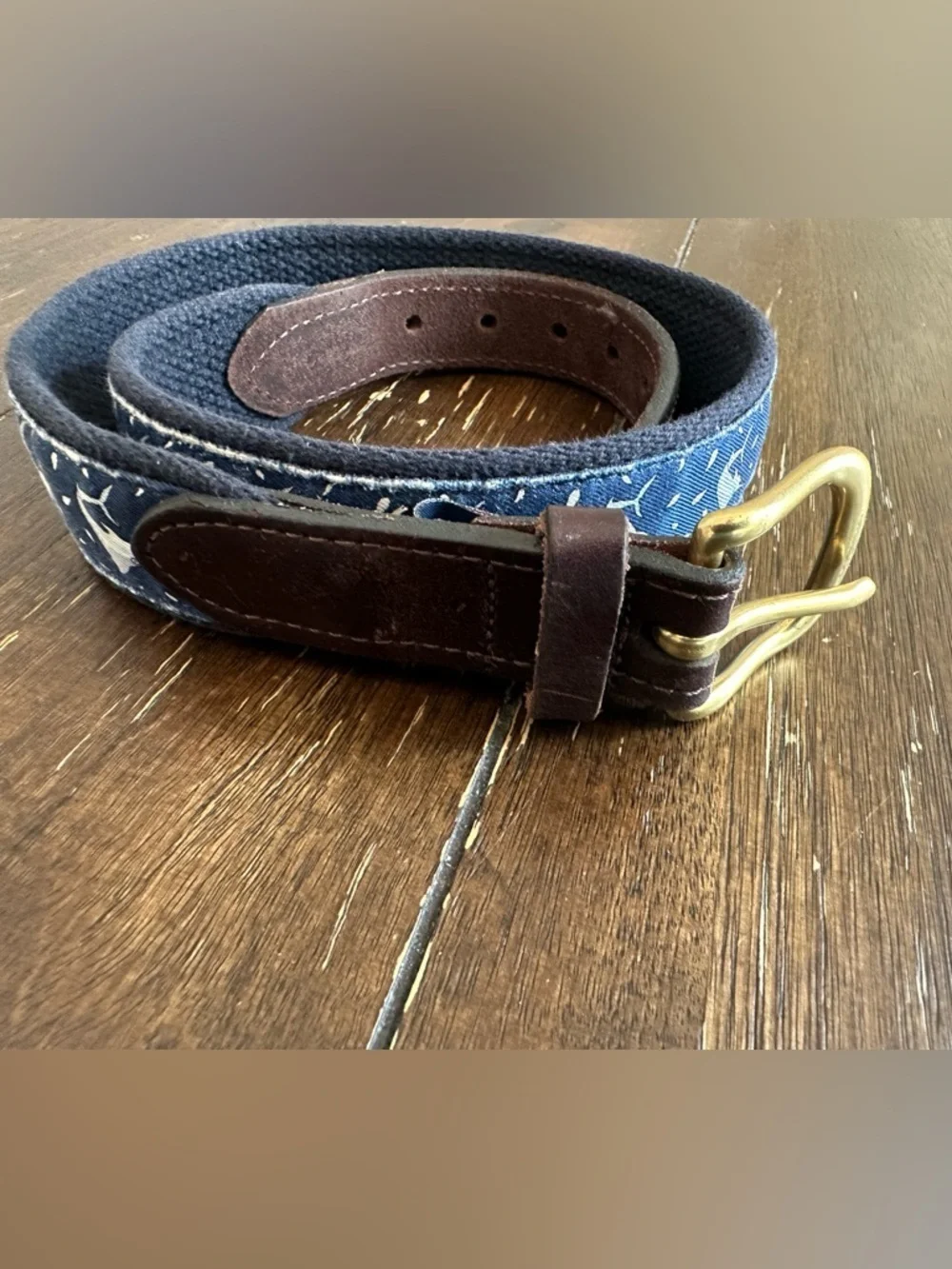 Vineyard vines belt